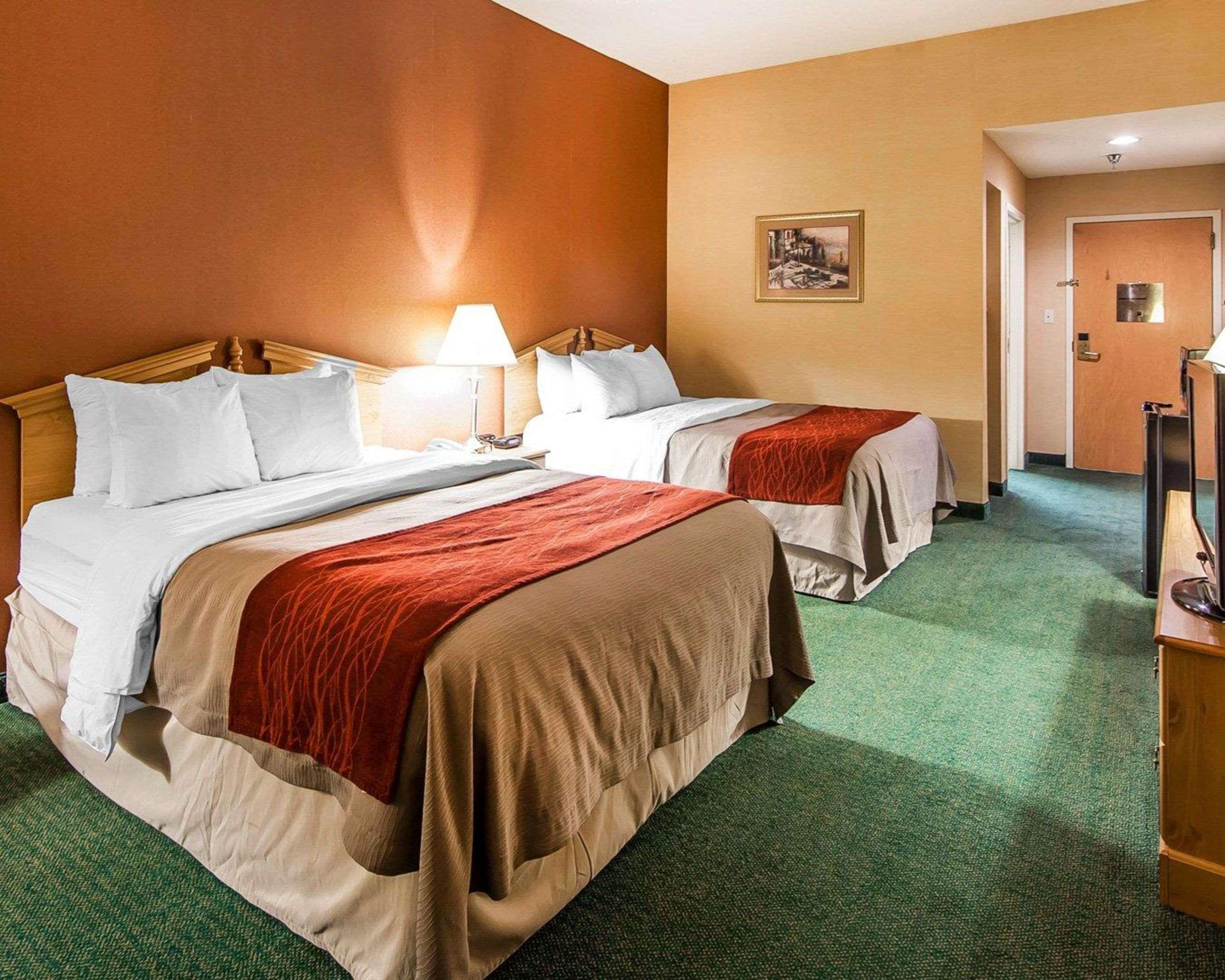 Econo Lodge Newport Luaran gambar