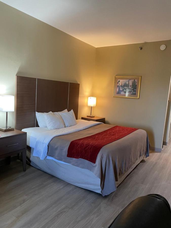 Econo Lodge Newport Luaran gambar