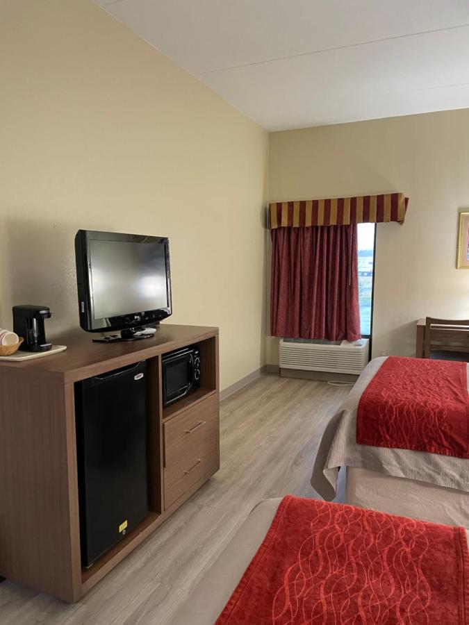 Econo Lodge Newport Luaran gambar