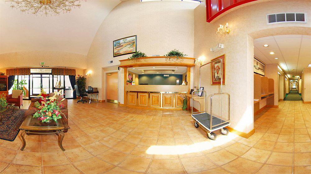 Econo Lodge Newport Luaran gambar